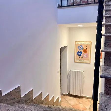 Borgo Minore مونتيفياسكون